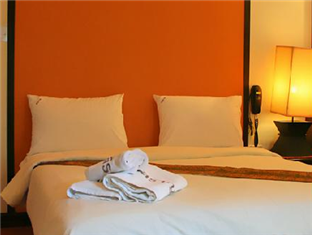 Baan Chalelarn Hotel