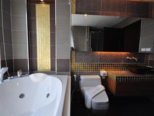 Chalelarn Hotel