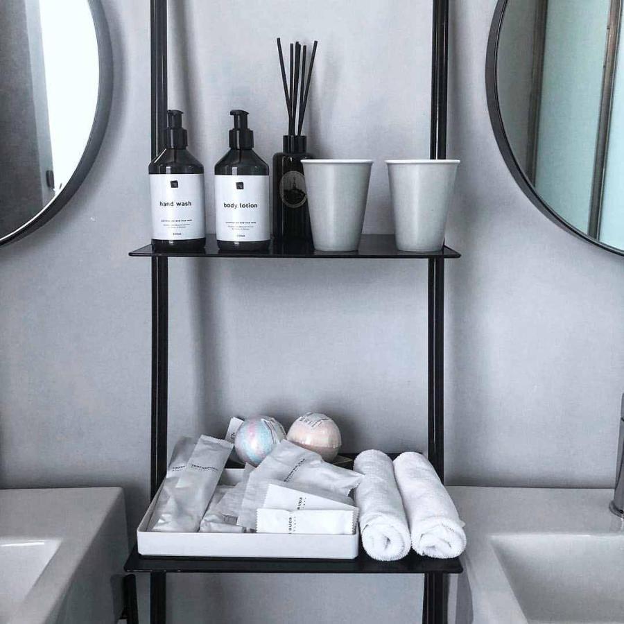 Hotel Chocolate Box 4*