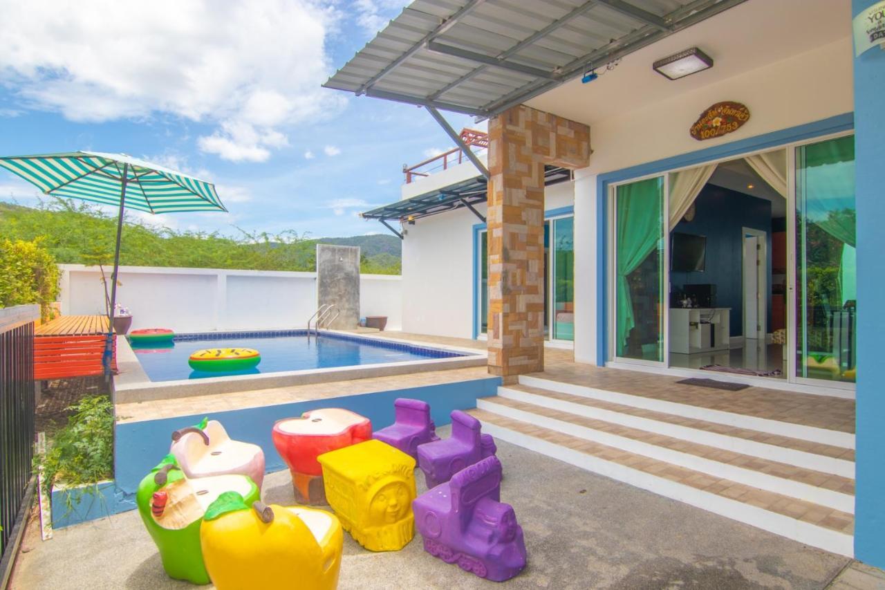 Villa เรนโบว์ ปาร์ตี้ พูลวิลล่า Rainbow Party Hua-hin Poolvilla *