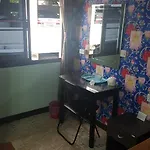 Thaisunshine Guesthouse & Massage