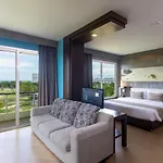 Silathip Huahin Serviced Apartment & Hotel