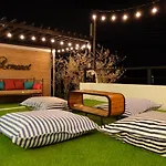 Ponly Pool Villa Huahin 4 Bedroom With Bbq Facilities & Karaoke For 8-25 Pax
