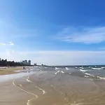 Dusit D2 Huahin - In The Heart Of Hua Hin, Walk To The Beach In 6 Minutes 400M, Free Wifi