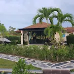 Siri Thai Lodges