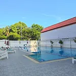 Puangpen Villa Hotel