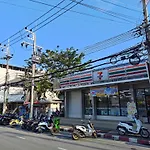 Puangpen Villa Hotel