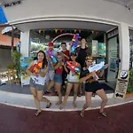 Mad Panda Hostel Hua Hin