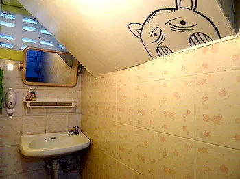 Les Bobos Backpacker Hostel
