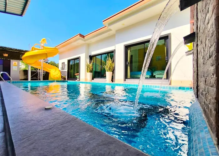 Baan Big Family Pool Villa