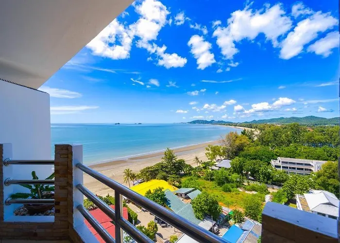 Beachfront Studio Condo-Seaview - Bw1