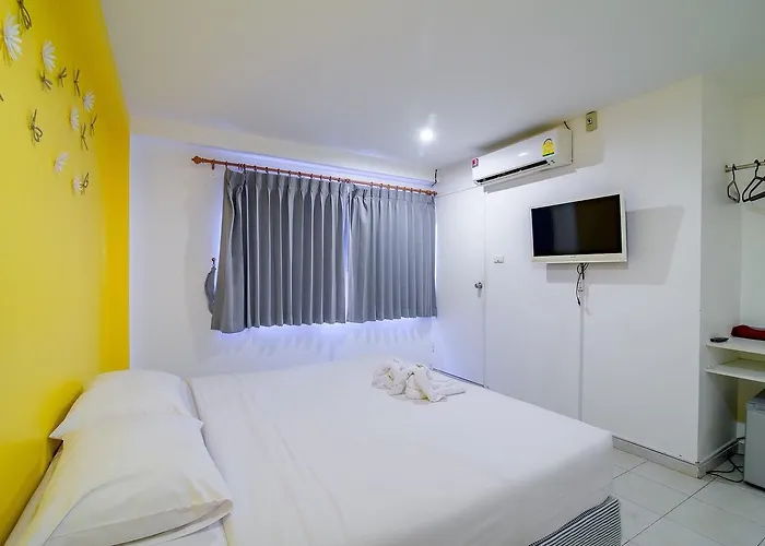Blue Moon Hotel