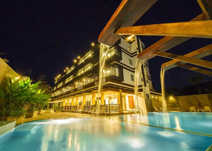 Th Beach Hotel