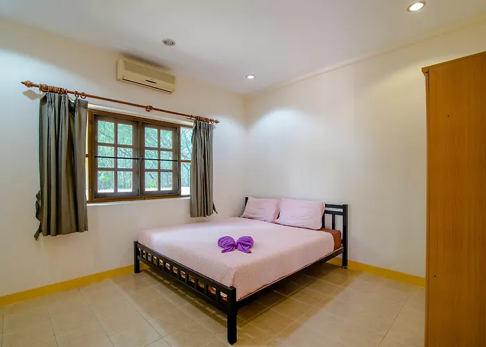 Baan Secret Party Pool Villa