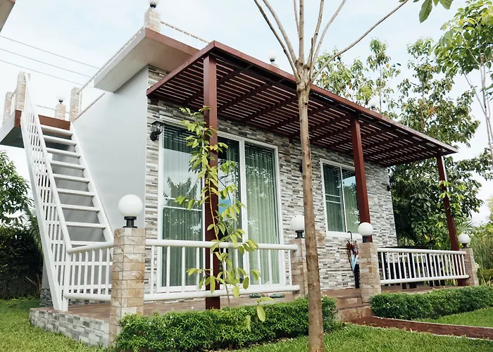 Farpratan Home And Garden