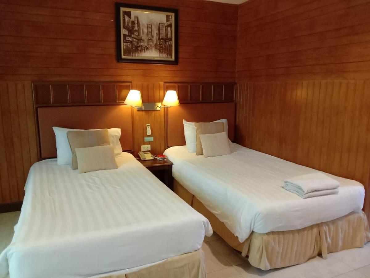 Luna Hut 3* Hua Hin