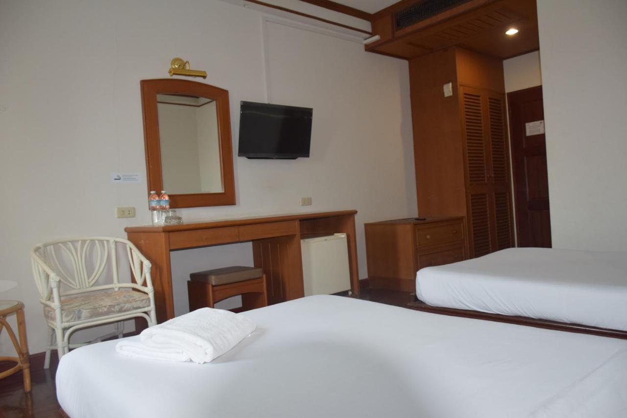 Hotel Puangpen 3*