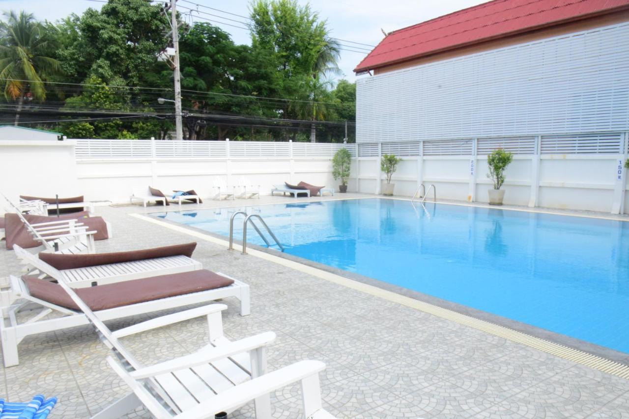 Hotel Puangpen 3*