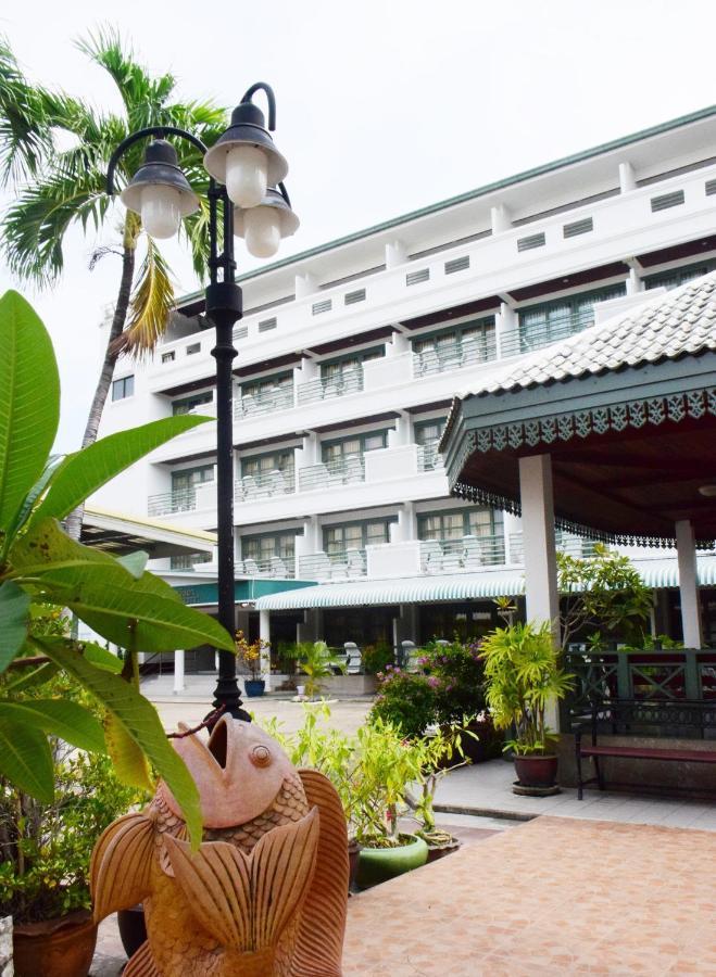 Puangpen Hotel 3*