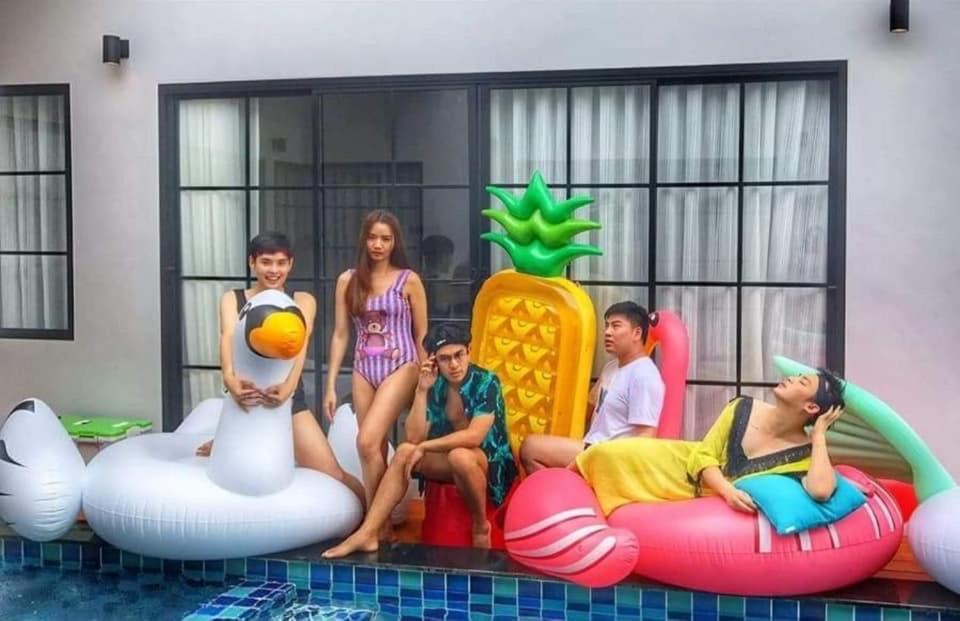 J Pool Hua Hin