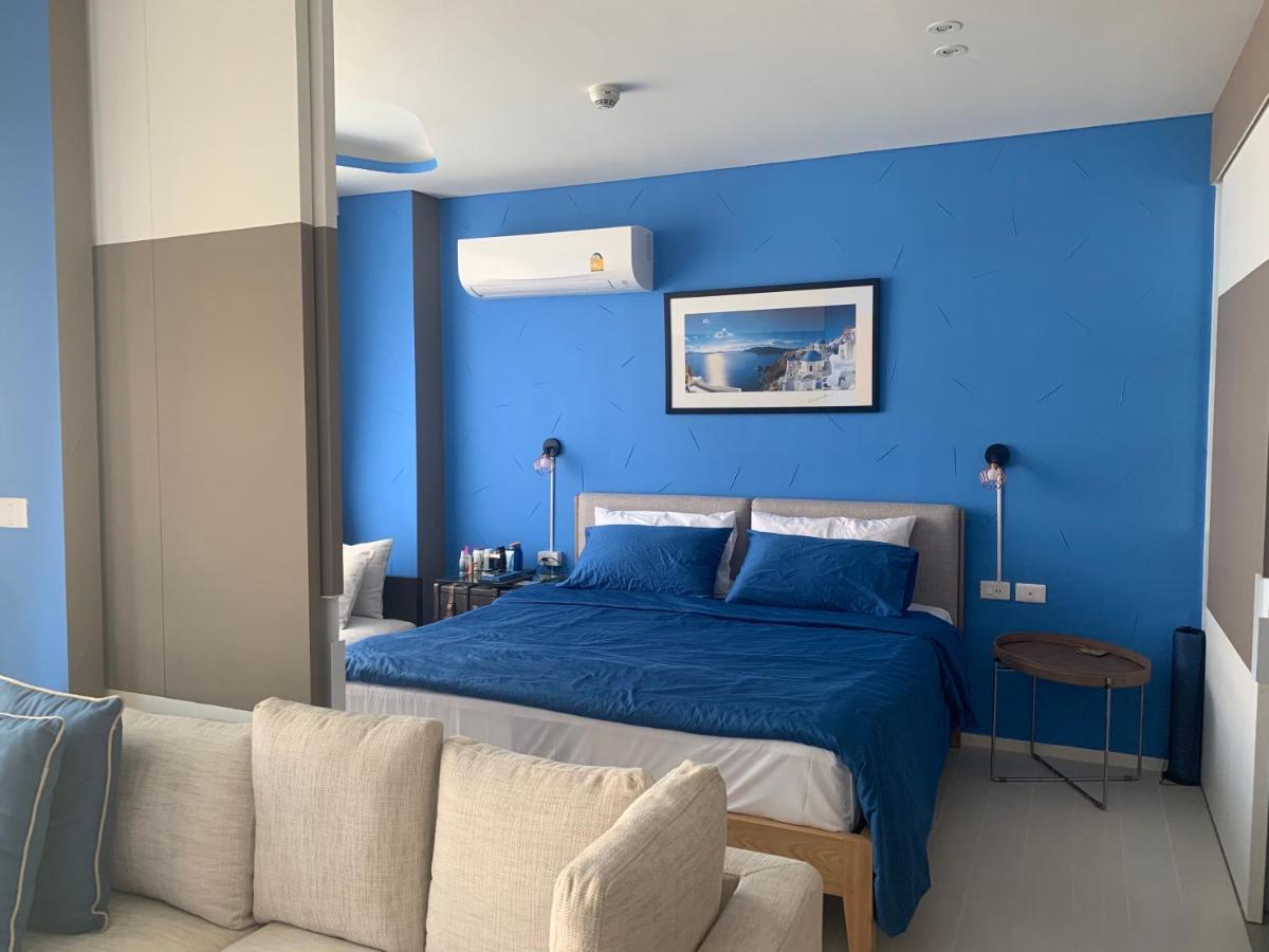 Santorini Khao Takiab Front Apartment