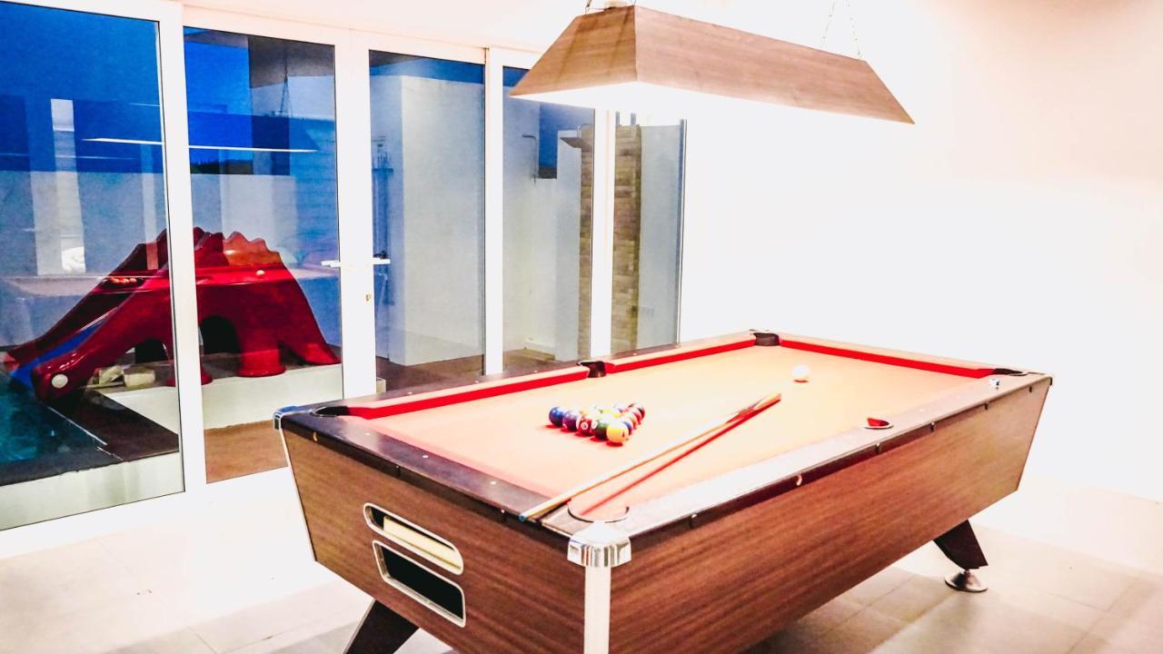 U Pool Pousada HHQ