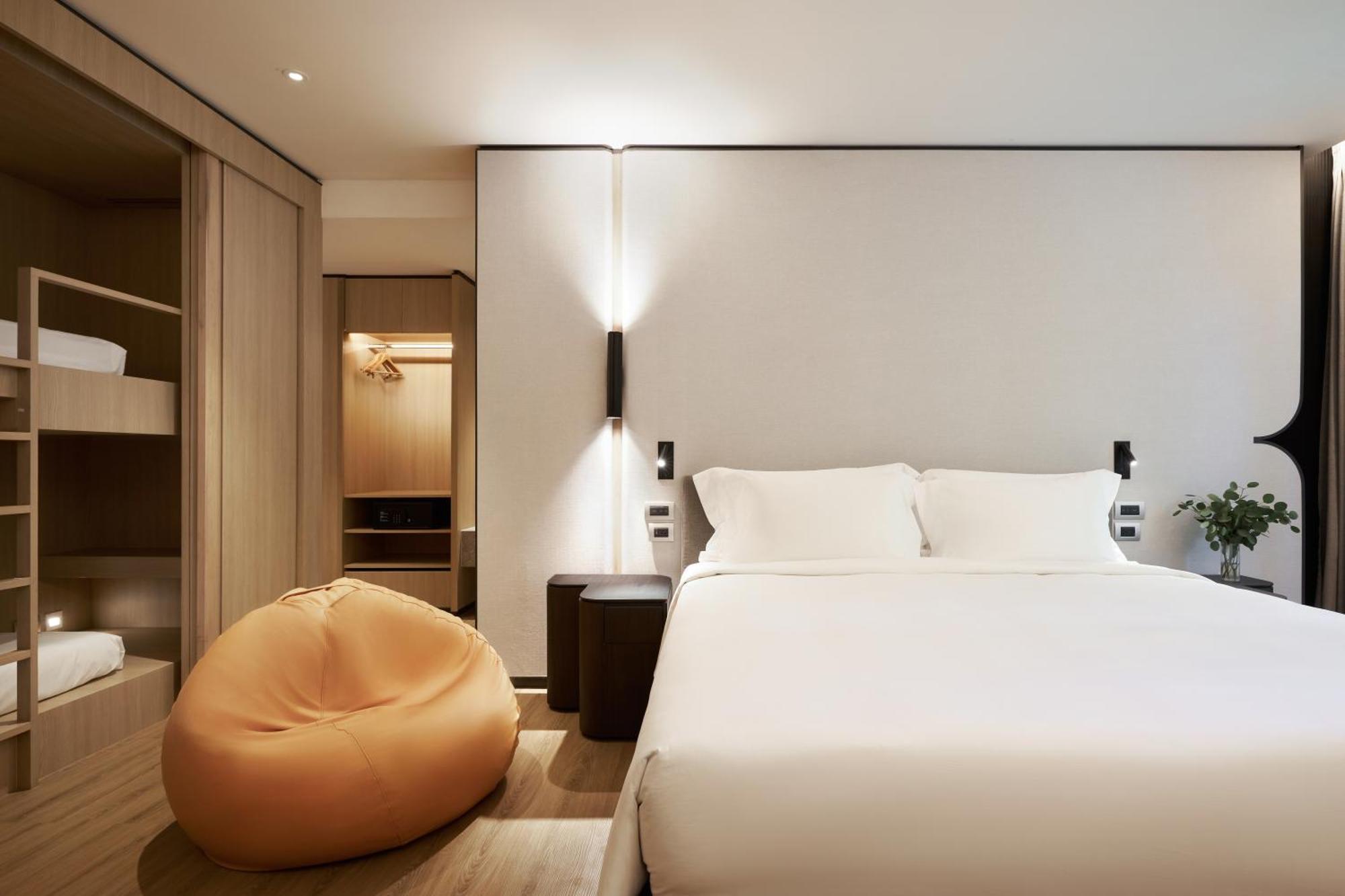 Dusitd2 4* Hua Hin