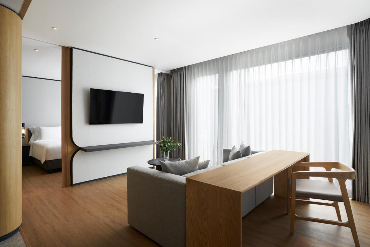 Khách sạn Dusitd2 4*