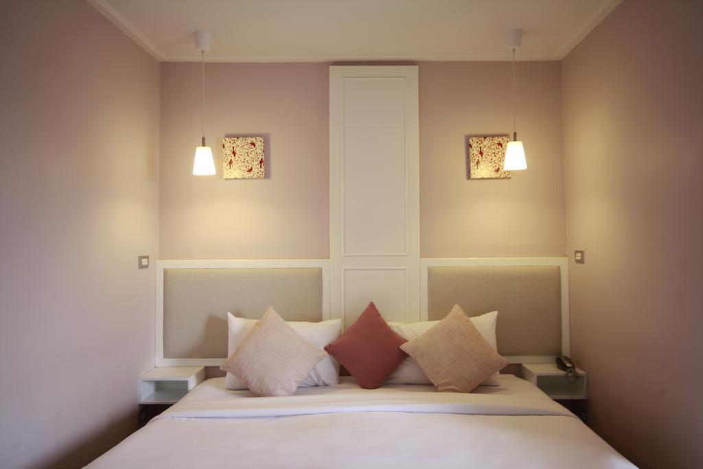 Alley Hotel Hua Hin