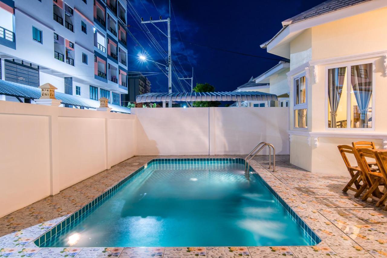 Baan Bussarin Soi88 Villa Hua Hin