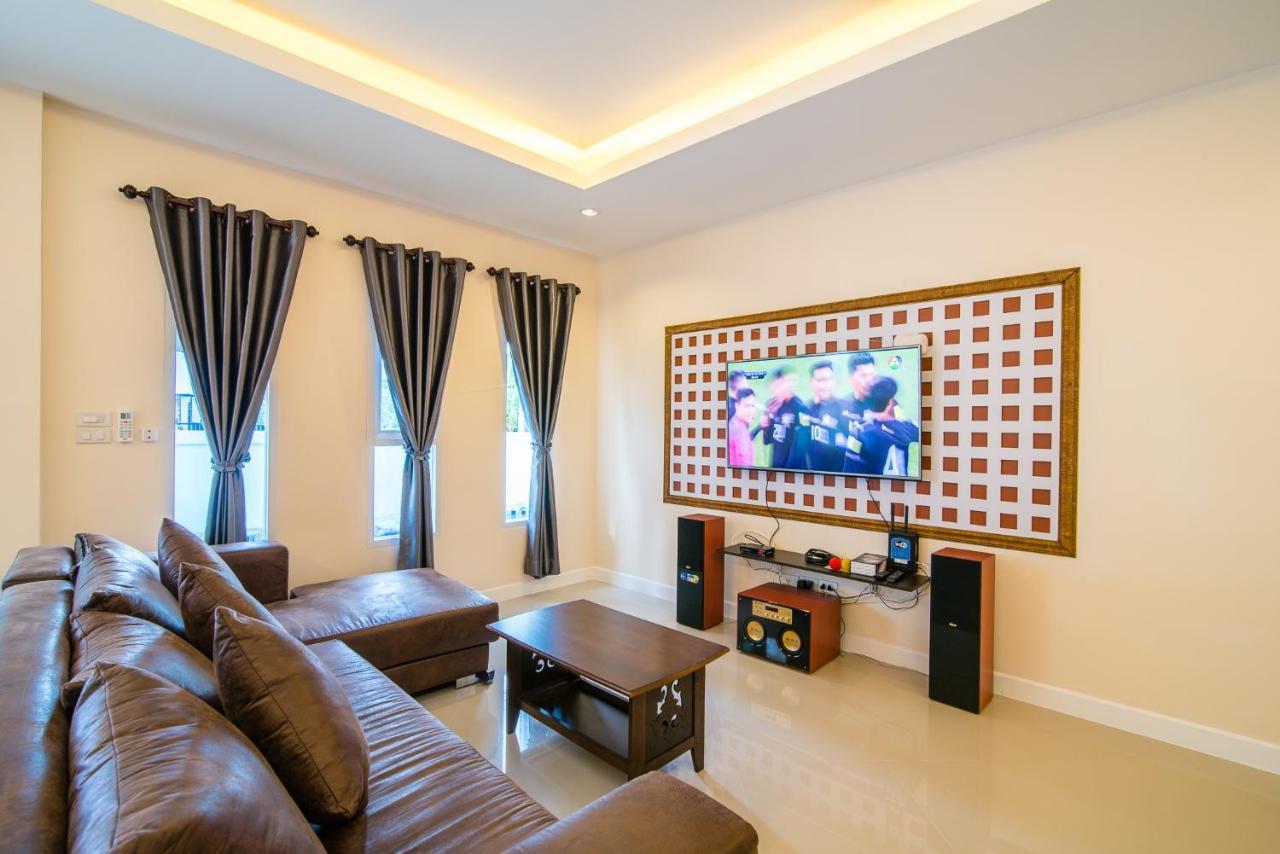 Baan Bussarin Soi88 *