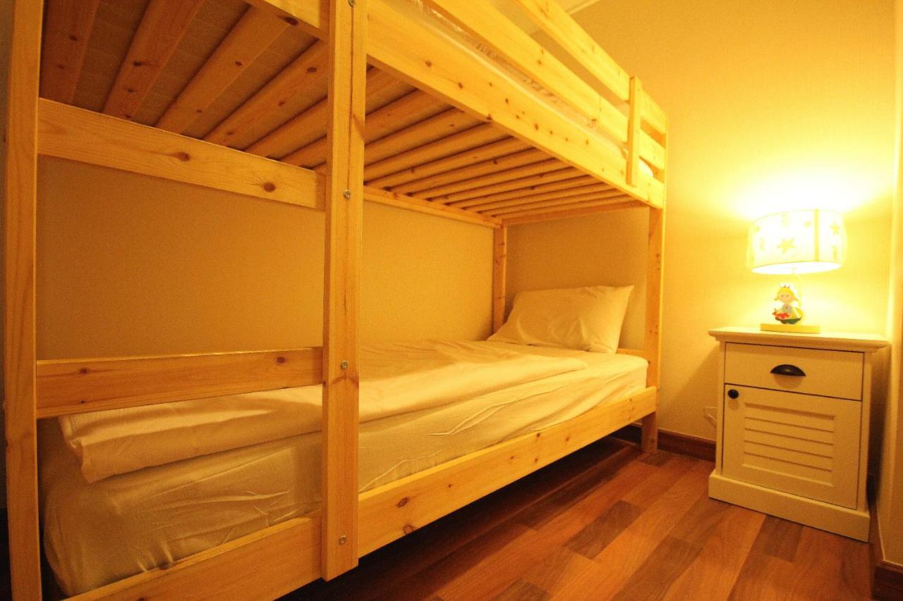 Pangsapuri Myresort Waterpark Bunkbed Family Poolview