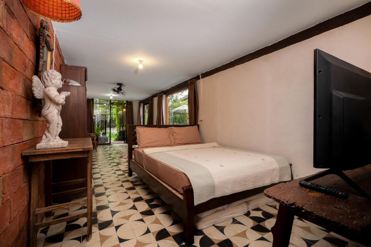 Secret Garden Pool Guest house