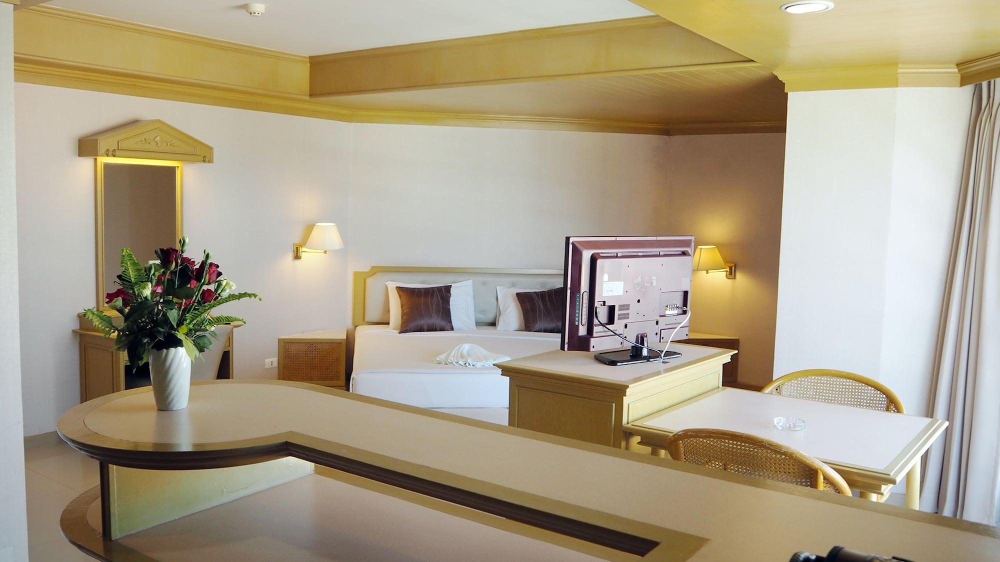 Resort City Beach Resort 3*