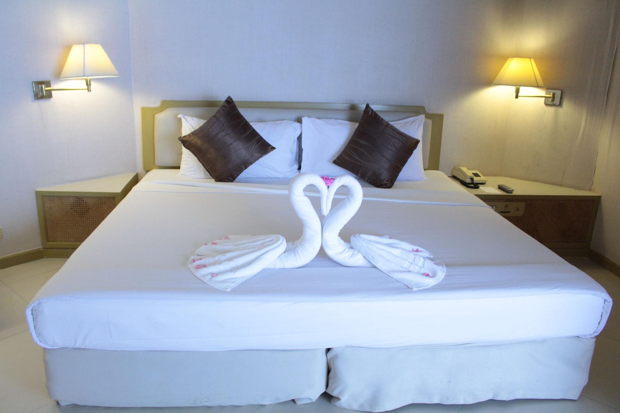 Resort City Beach Resort 3*