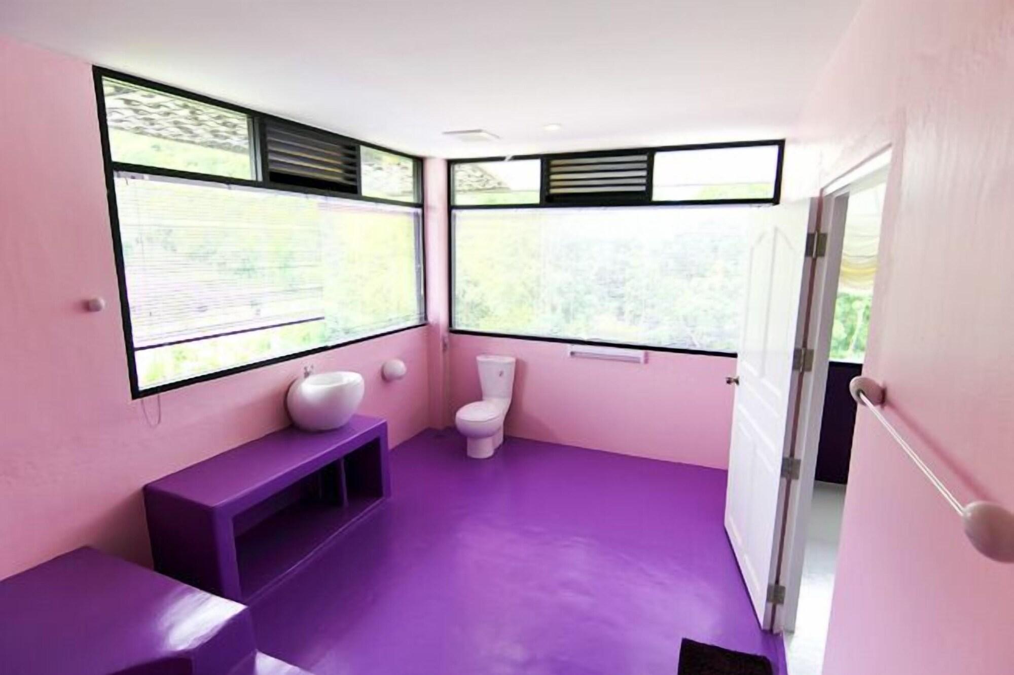 Hotel Gorilla Hills Hua Hin