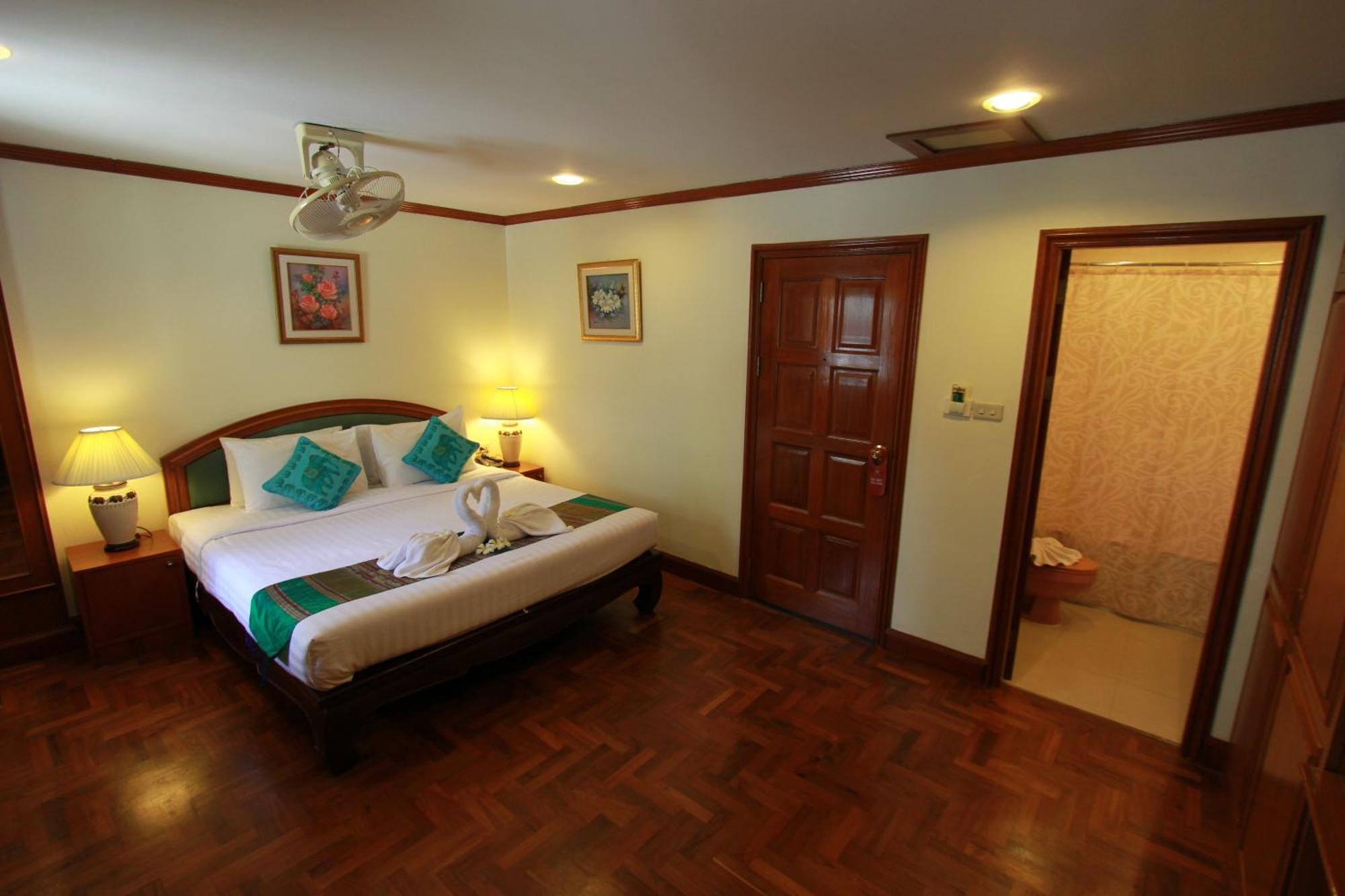 Golf Hotel