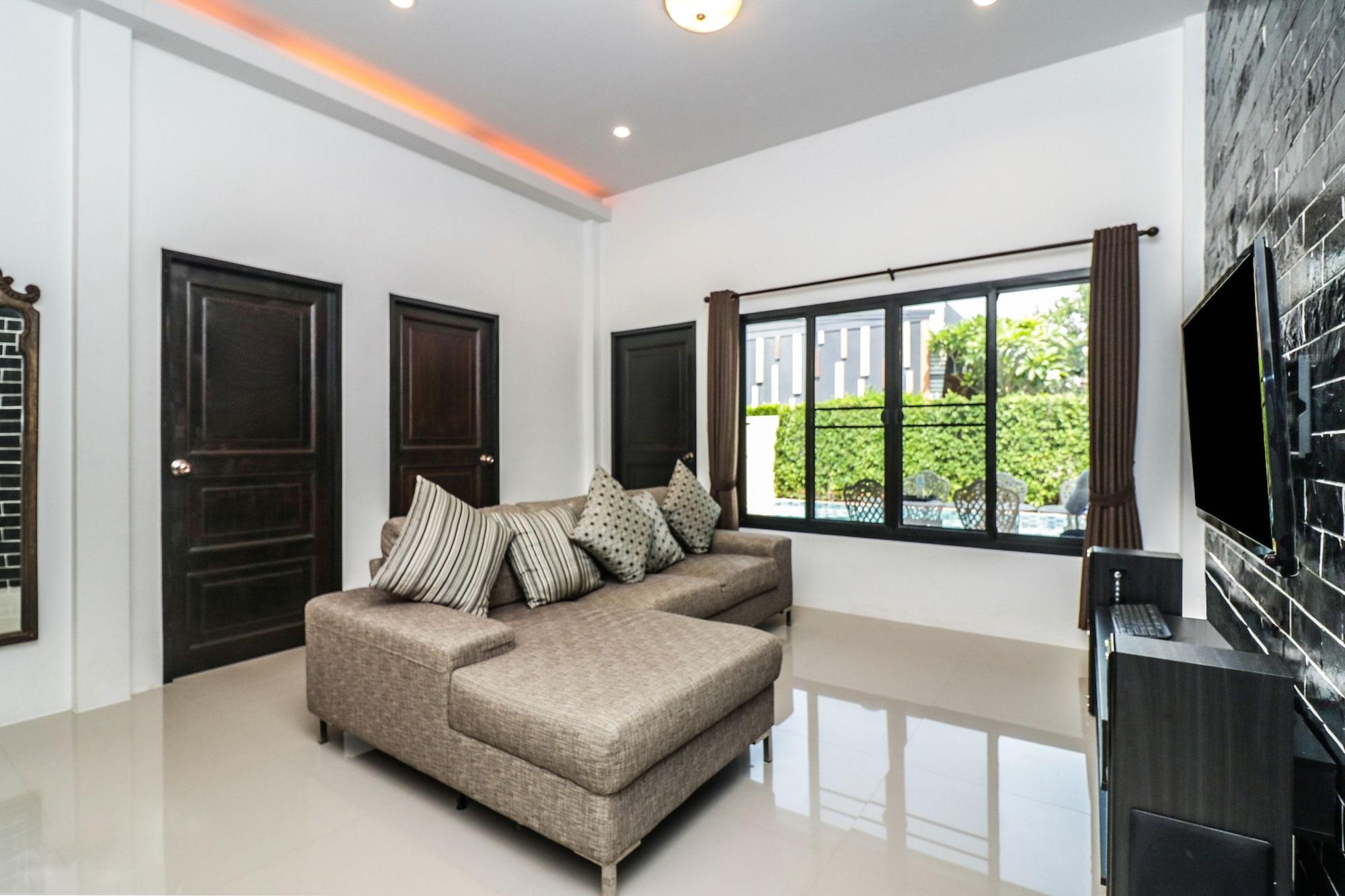 Baan Noppadol Loft Hua Hin