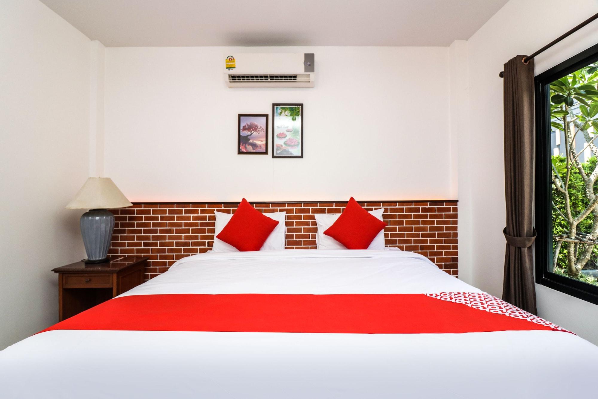Baan Noppadol Loft Hotel 3*