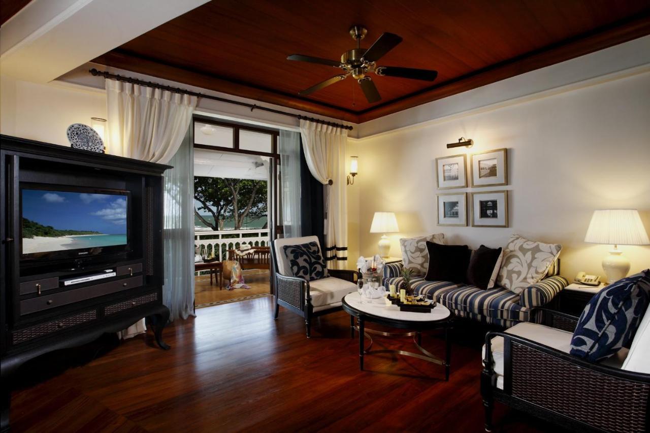 Centara Grand & 5*