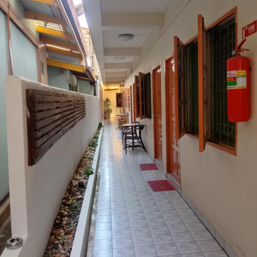 Plaza Gasthof Hua Hin