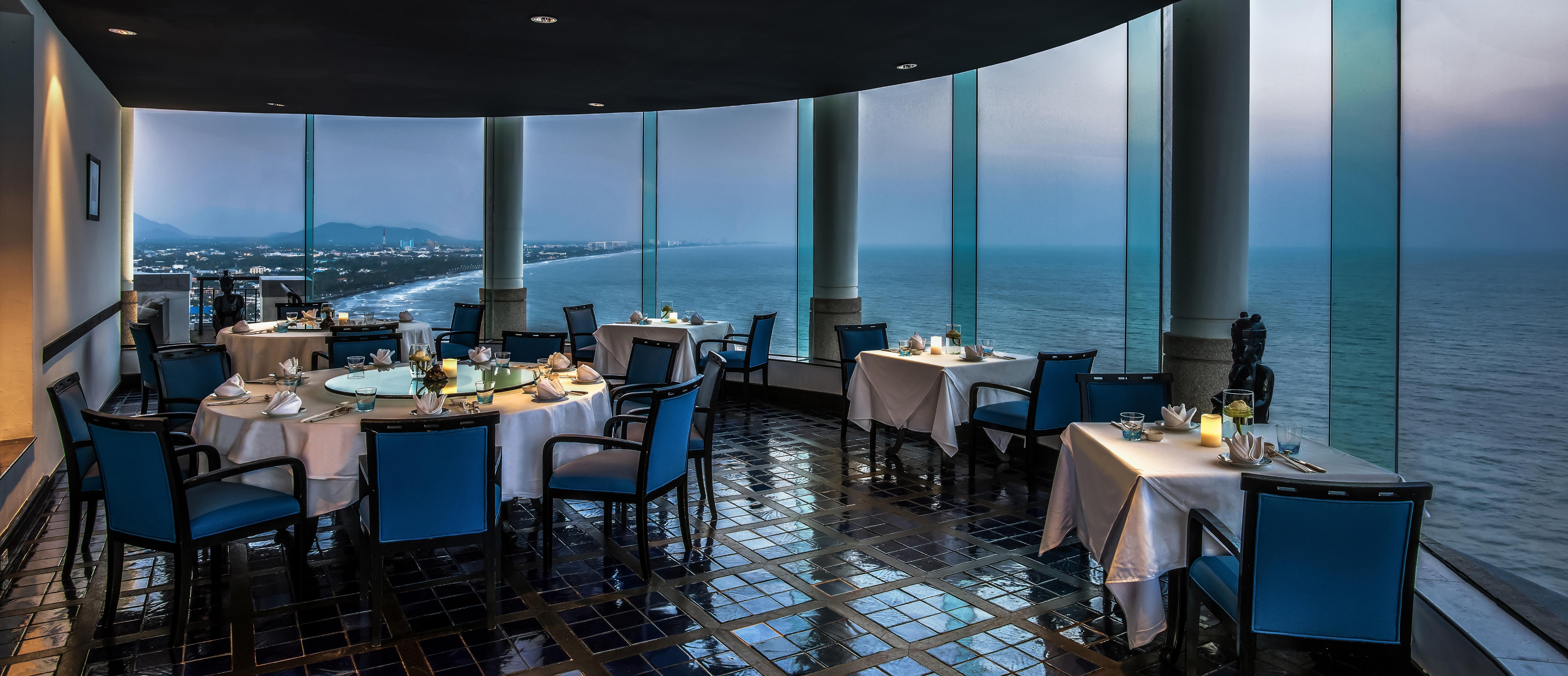 Hilton & Resort HHQ