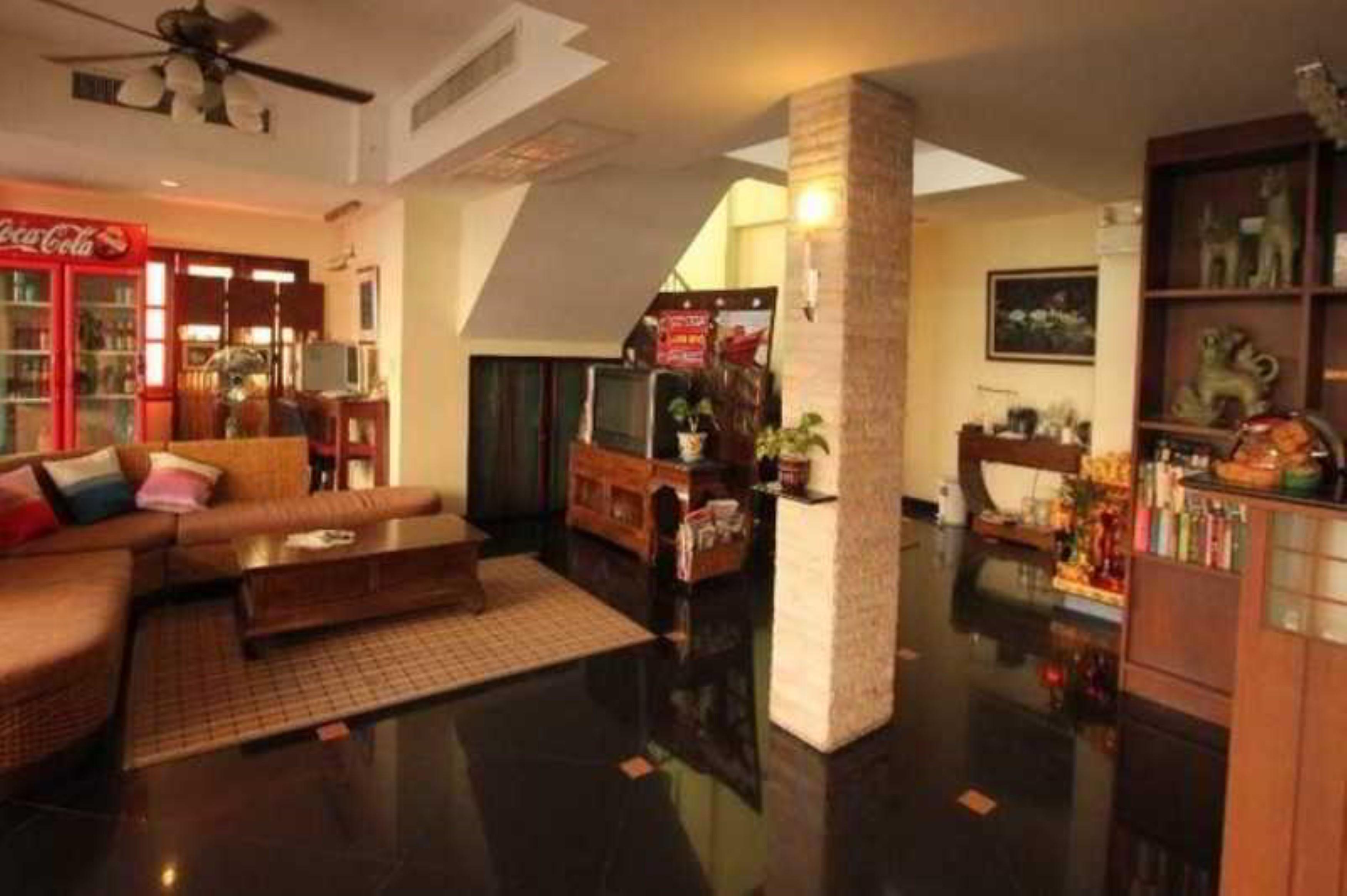 Hotel Chomsin ชมสินธุ์