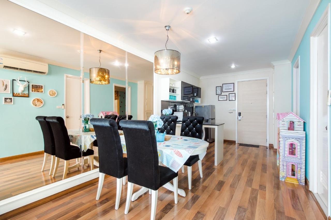 Apartment D504 *
