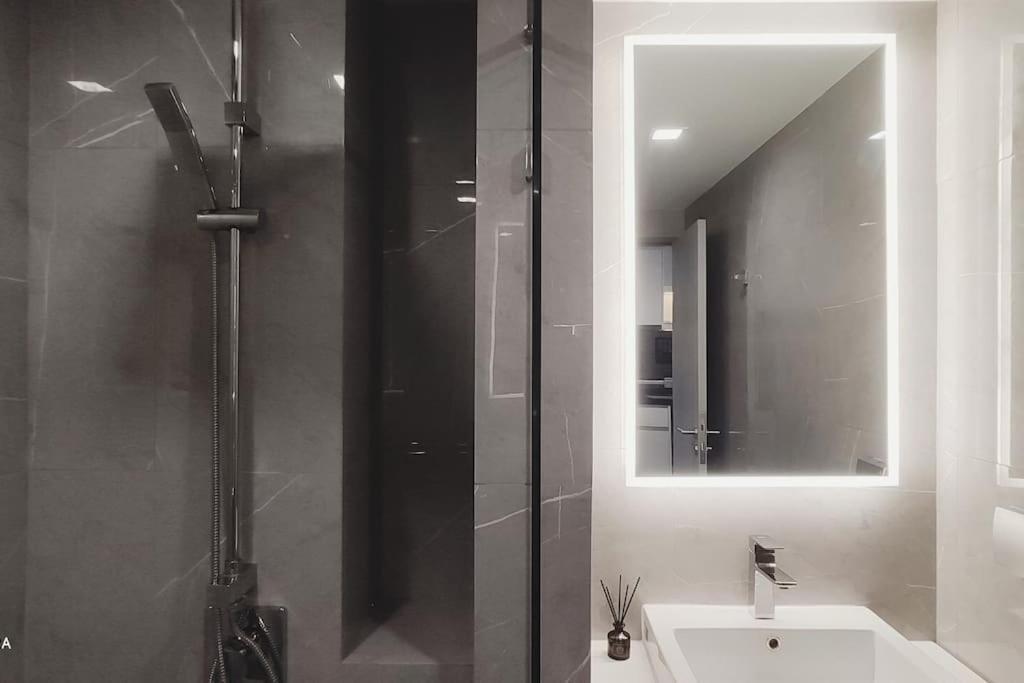 Dusit D2 - In The Heart Of Hua Hin, Walk To The In 6 Minutes 400m, Free Wifi *