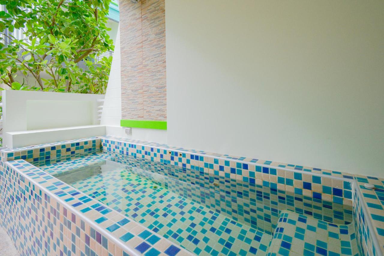 Baan Noppadol Hotel