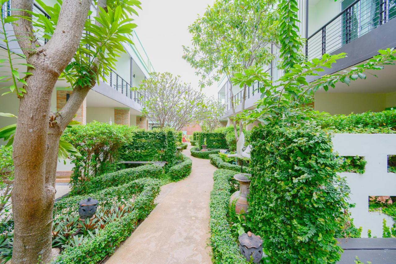 Baan Noppadol Hotel 3*