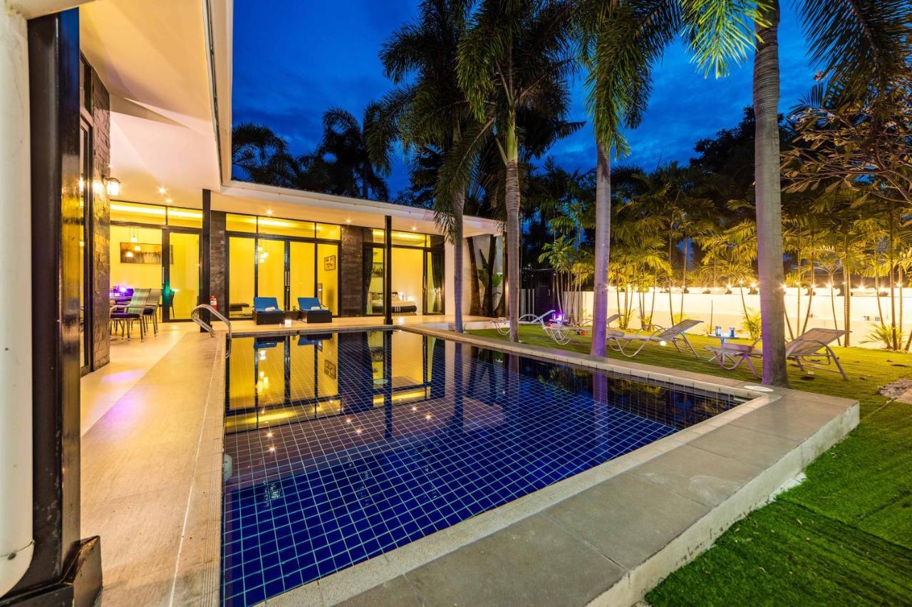 Ferienhaus 3 Bedroom Pool Bl2
