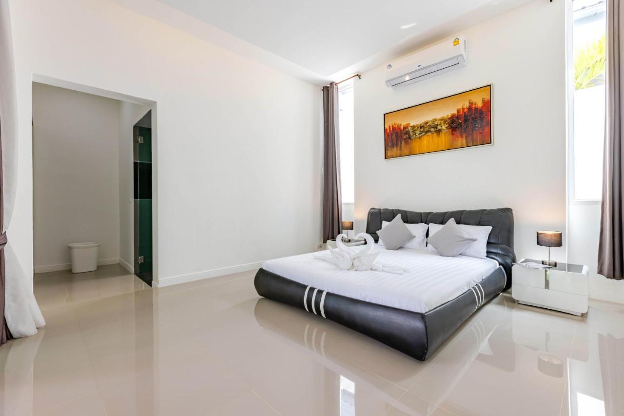 3 Bedroom Pool Bl2