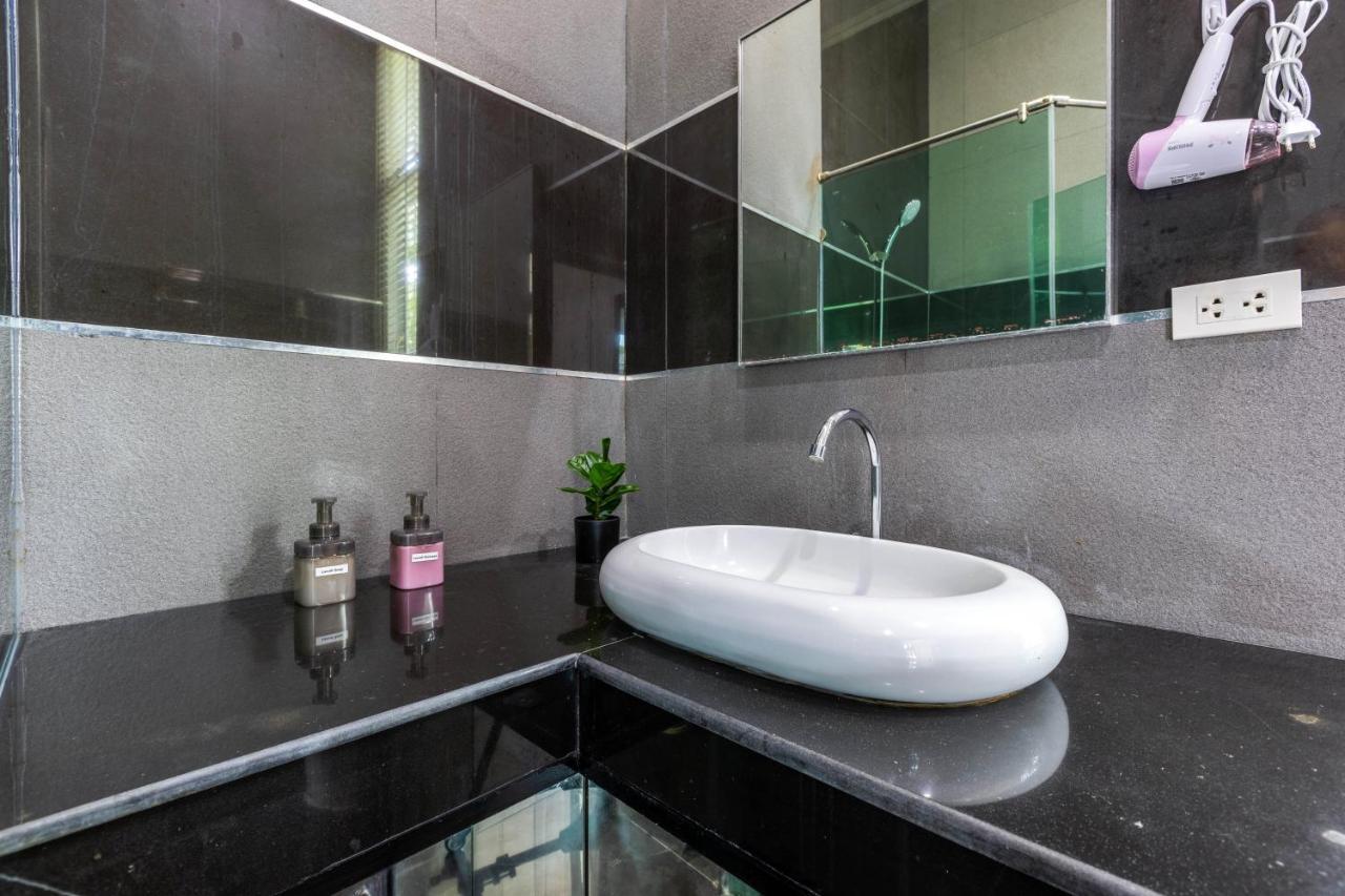 3 Bedroom Pool Bl2
